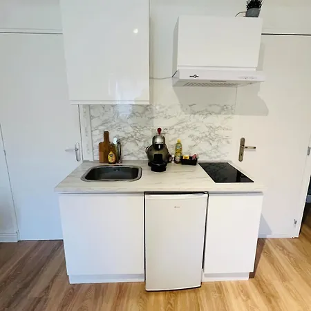 Maluna 2 Etage -proche Centre & Gare -wifi Apartment Châtellerault