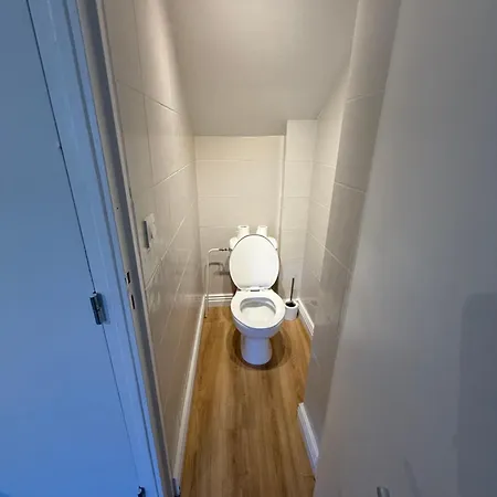 Apartment Maluna 2 Etage -proche Centre & Gare -wifi *