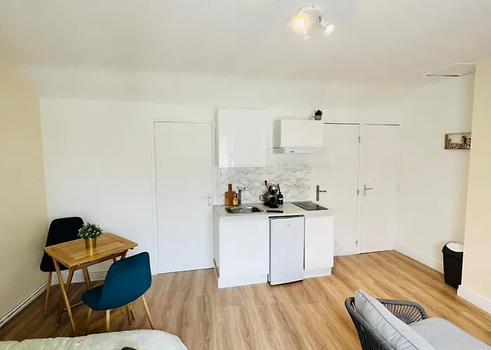 Apartment Maluna 2 Etage -proche Centre & Gare -wifi